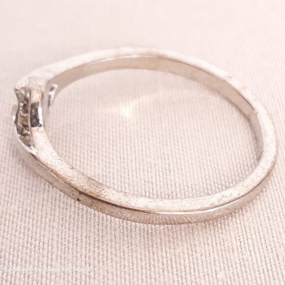Slender Ring Silver Tone Metal Cradling Single Clear Stone - Picture 7 of 10